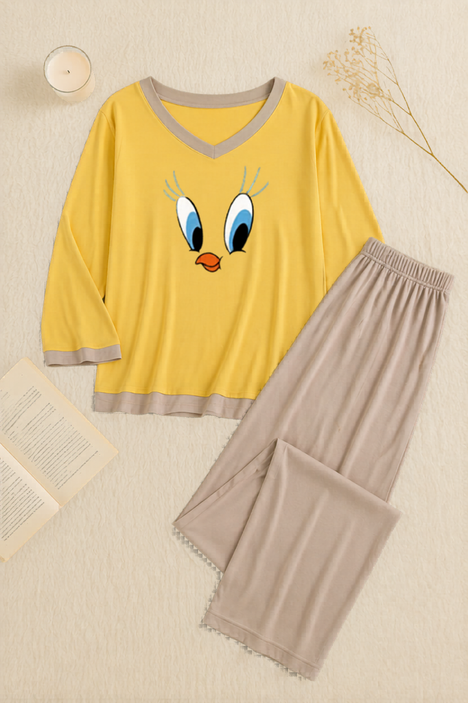 Yellow Daffy Duck V-Neck T Shirt with Contrast Trouser PJ Set