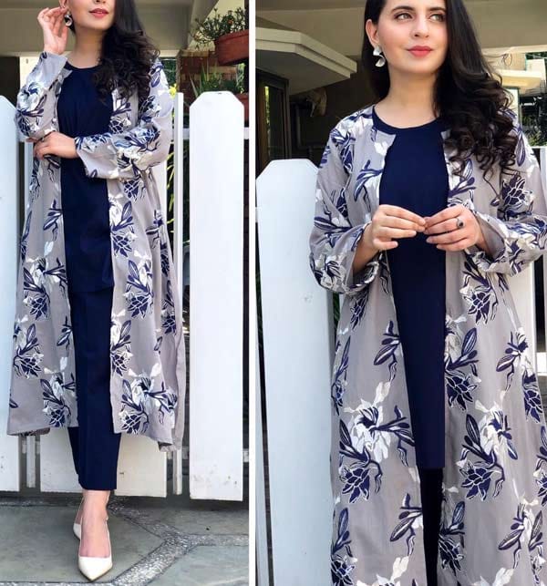 ELEGANT FLOWER PRINTED GREY GOWN WITH PLAIN INNER AND TROUSER  | F-6|