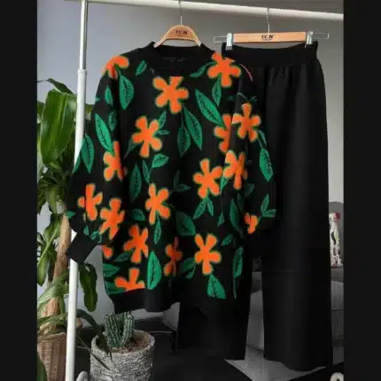 Flower Printed Style 2-Pcs Winter Tracksuit For Her